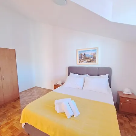Appartement Sanja-centar Sveti Filip i Jakov