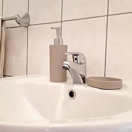 Sanja-centar * Sveti Filip i Jakov